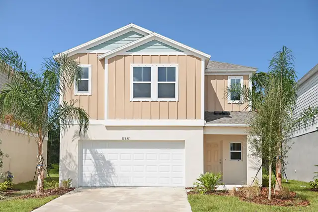 Bradbury Creek by Casa Fresca Homes in Haines City - photo