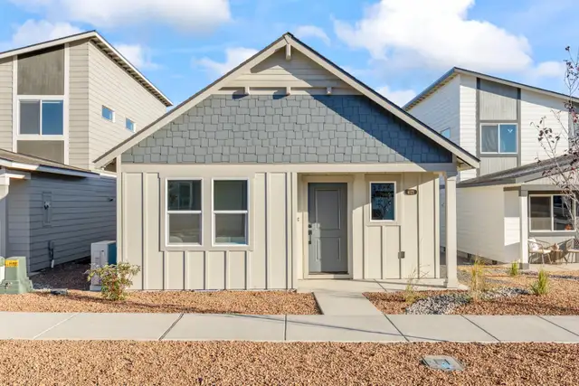 Newport by MonteVista Homes - image