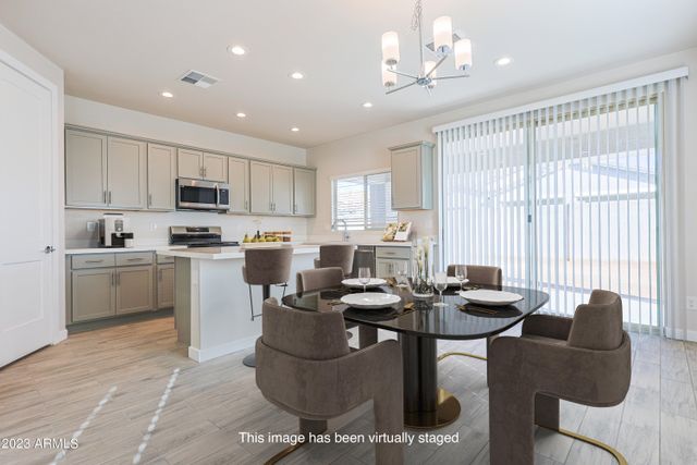 Retreat at Mountain View Ranch image