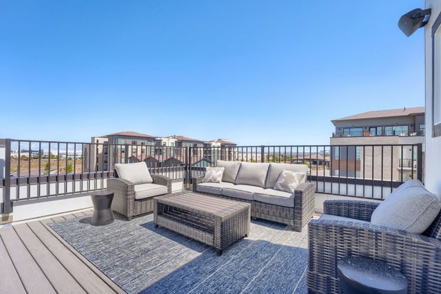 Contour Two by Brookfield Residential - image