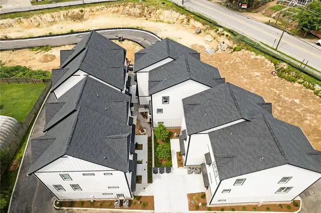 Hollywood & Main II image