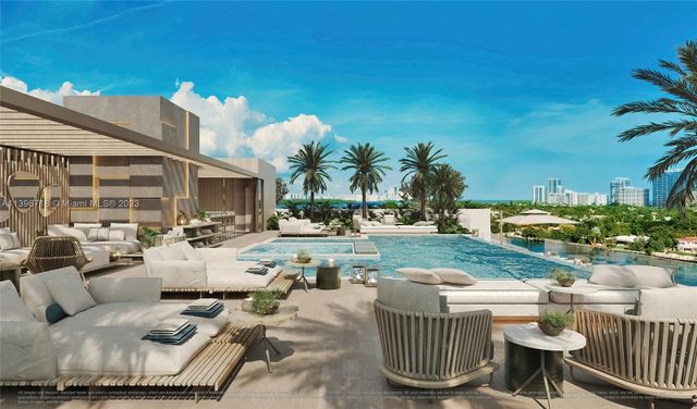 La Maré Bay Harbor Islands Regency Collection image