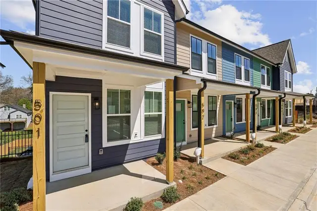 Avenue at Oakland City image